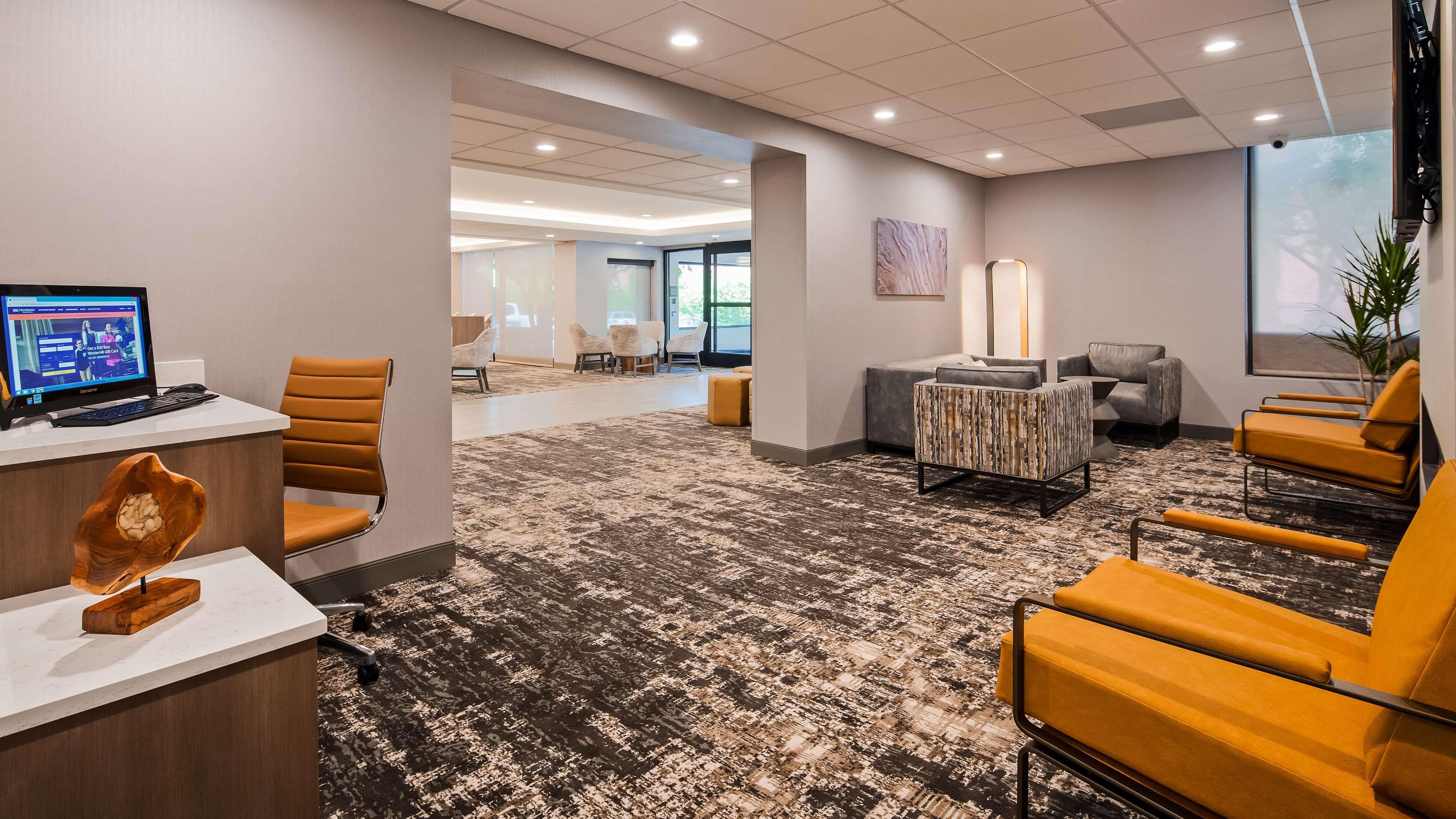 Surestay Plus Hotel By Best Western Chicago Lombard Buitenkant foto