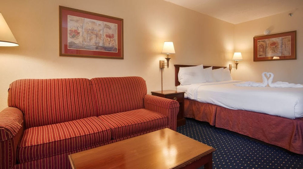 Surestay Plus Hotel By Best Western Chicago Lombard Buitenkant foto