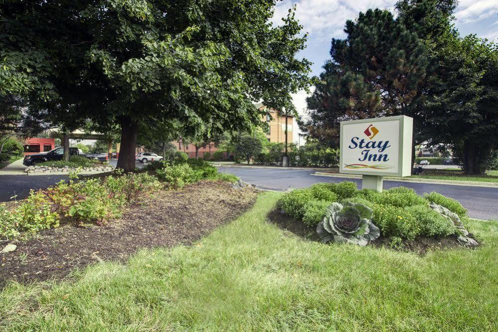 Surestay Plus Hotel By Best Western Chicago Lombard Buitenkant foto