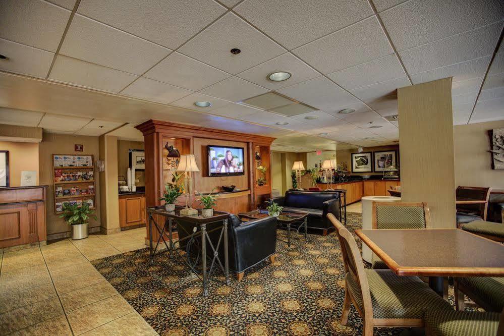 Surestay Plus Hotel By Best Western Chicago Lombard Buitenkant foto