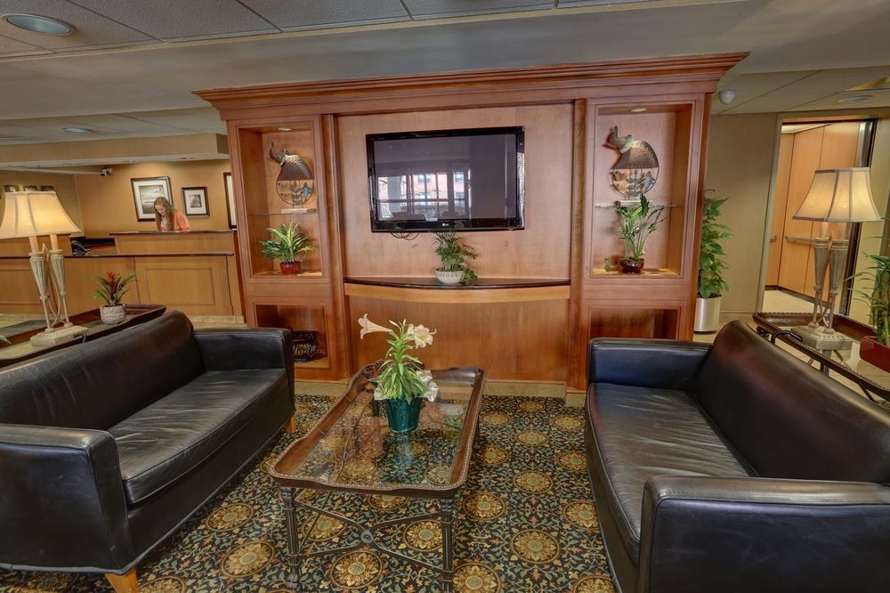 Surestay Plus Hotel By Best Western Chicago Lombard Buitenkant foto