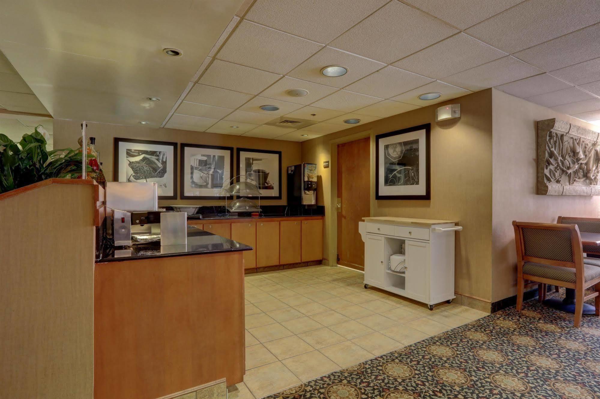 Surestay Plus Hotel By Best Western Chicago Lombard Buitenkant foto